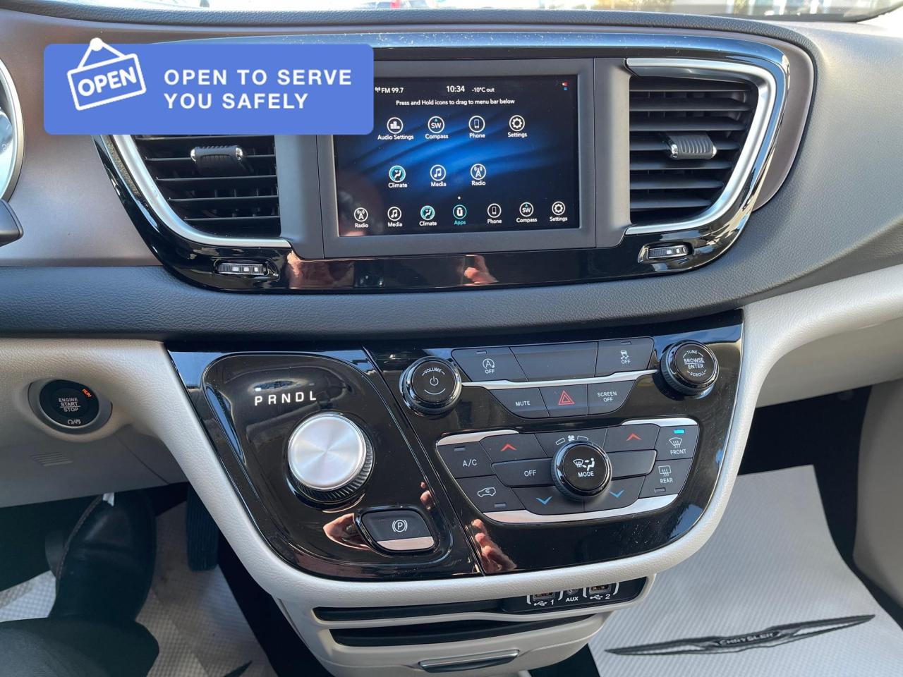 2021 Dodge Grand Caravan SE Photo