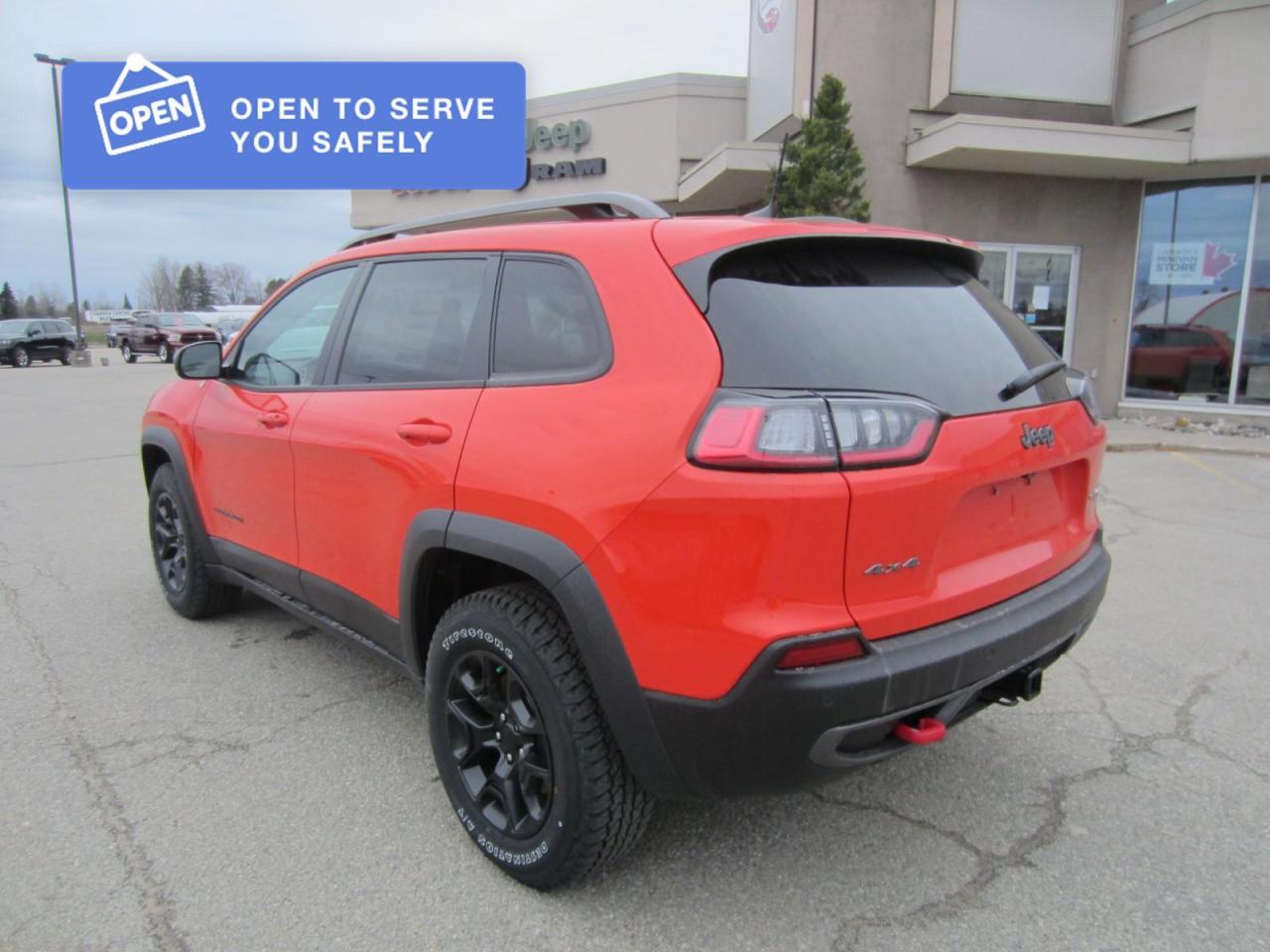 2021 Jeep Cherokee Trailhawk Photo