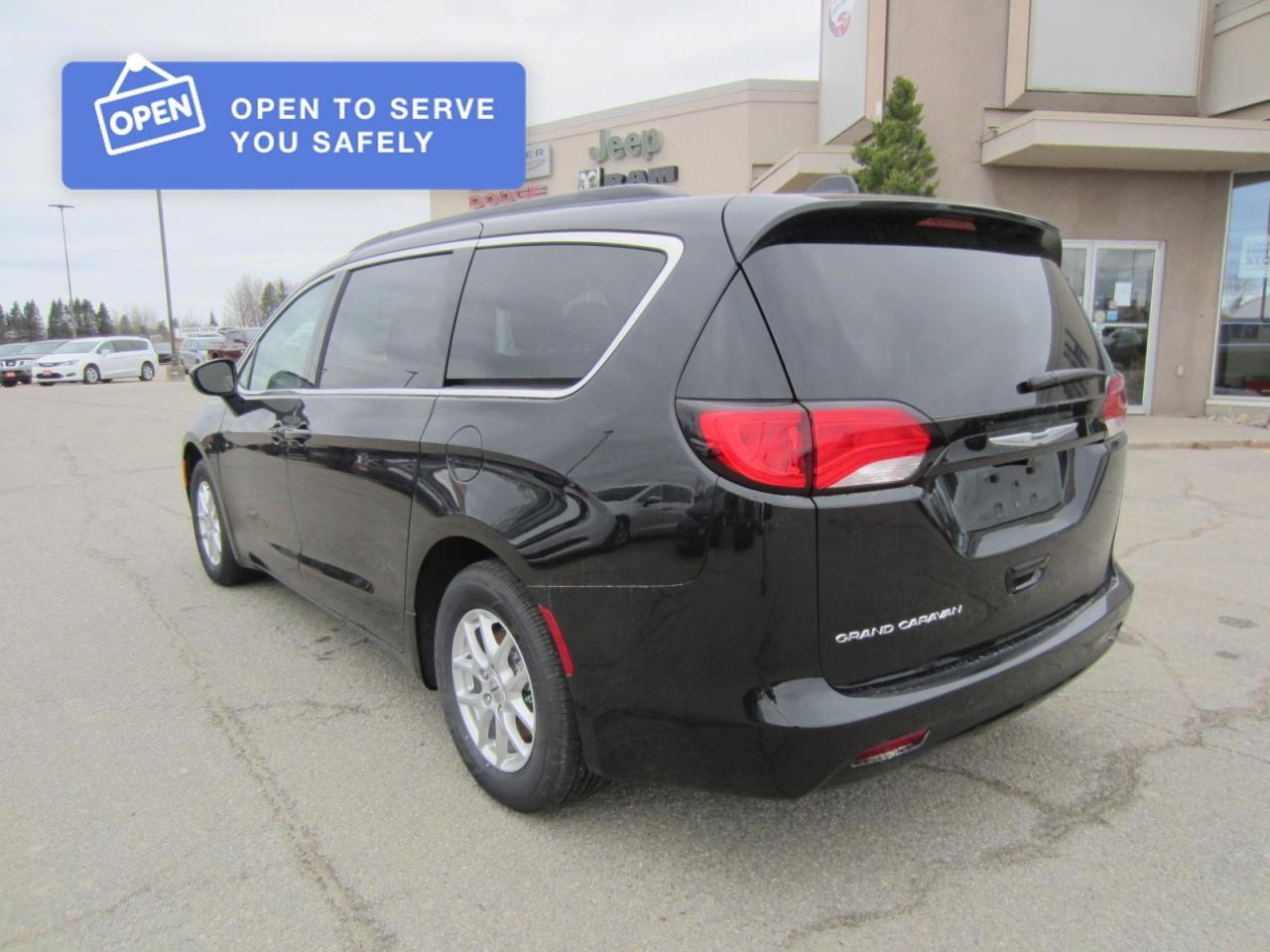 2021 Dodge Grand Caravan SXT Photo