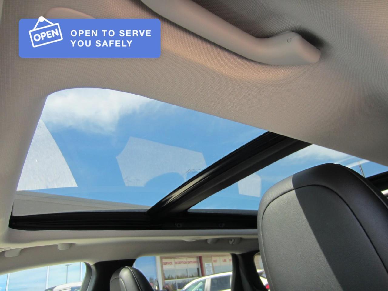 2021 Jeep Cherokee Trailhawk Photo