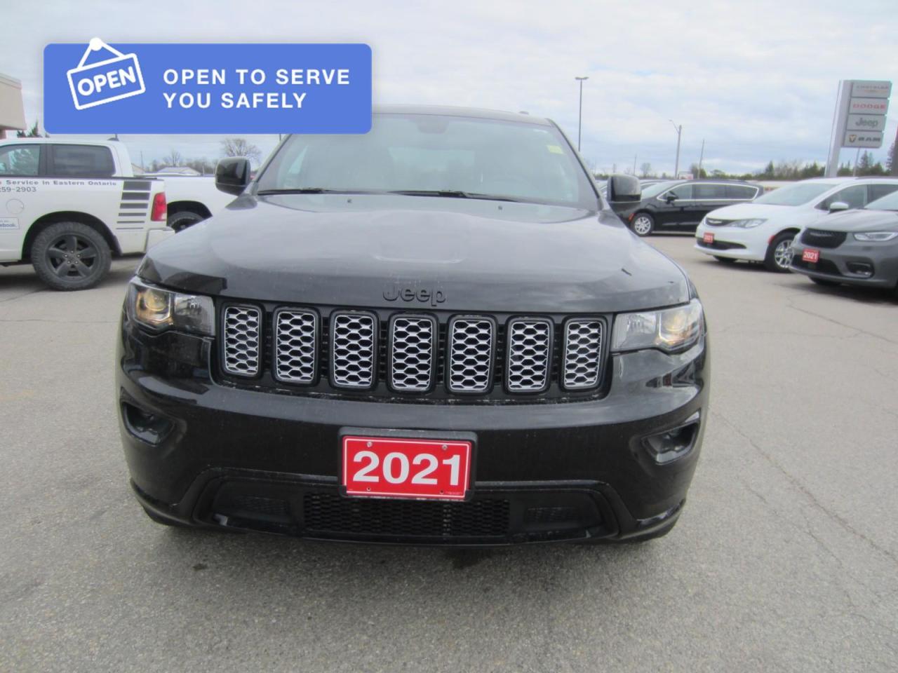 2021 Jeep Grand Cherokee Laredo ALTITUDE PKG Photo