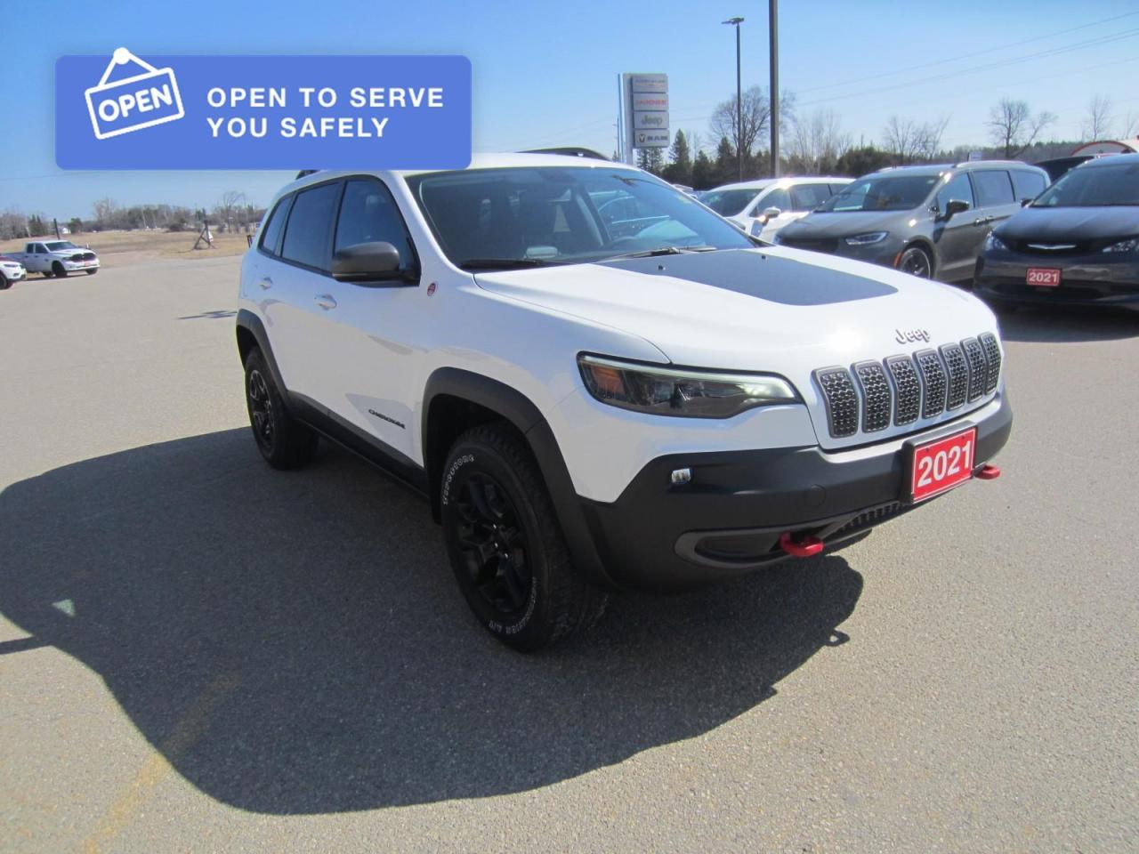 2021 Jeep Cherokee Trailhawk Photo