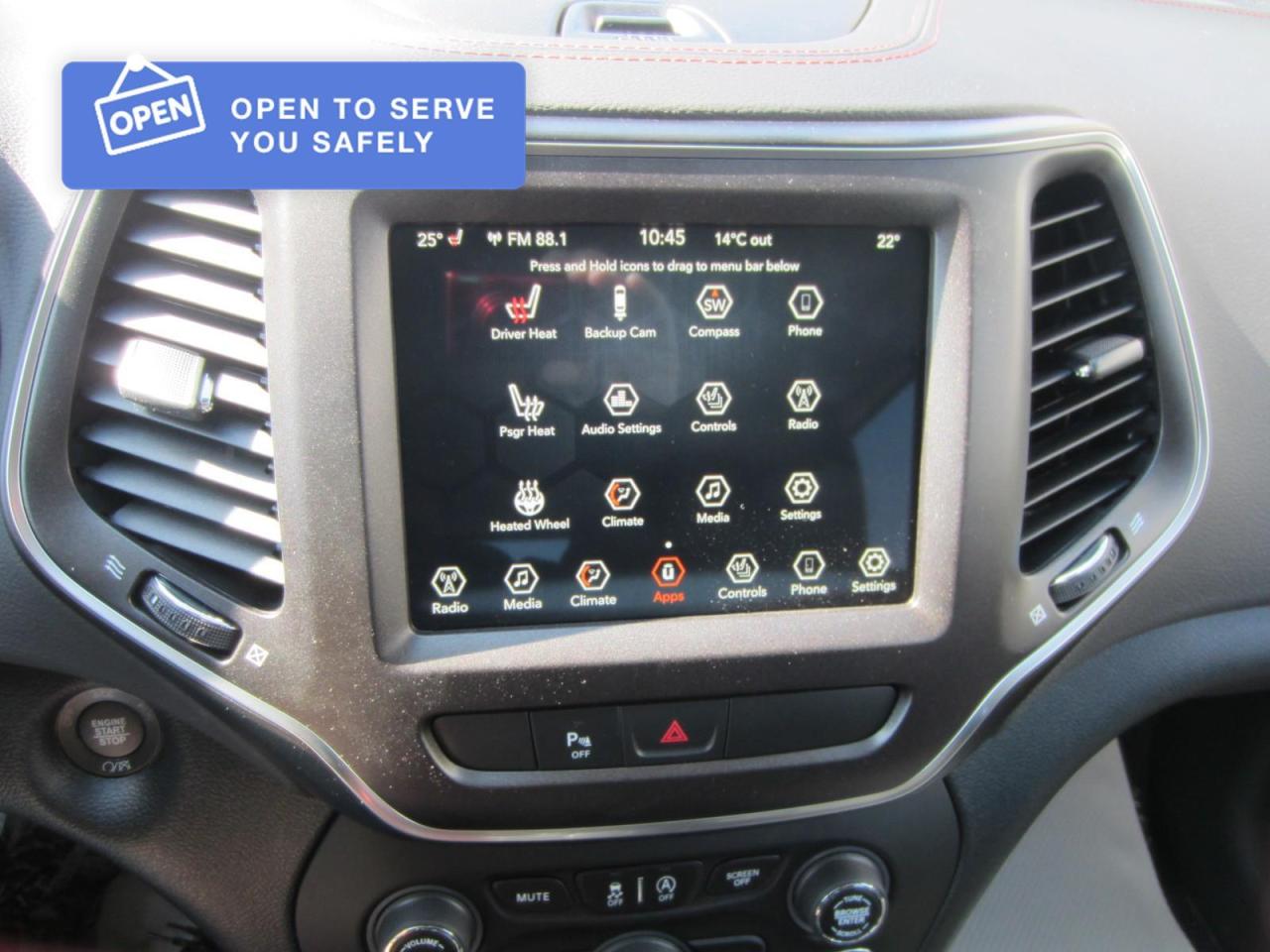 2021 Jeep Cherokee Trailhawk Photo