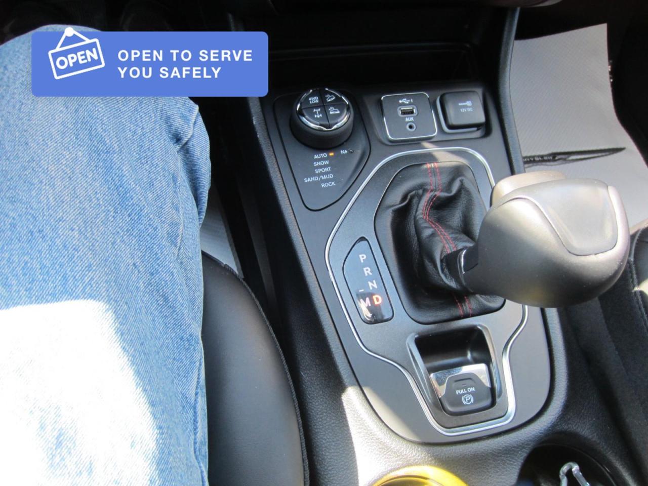 2021 Jeep Cherokee Trailhawk Photo