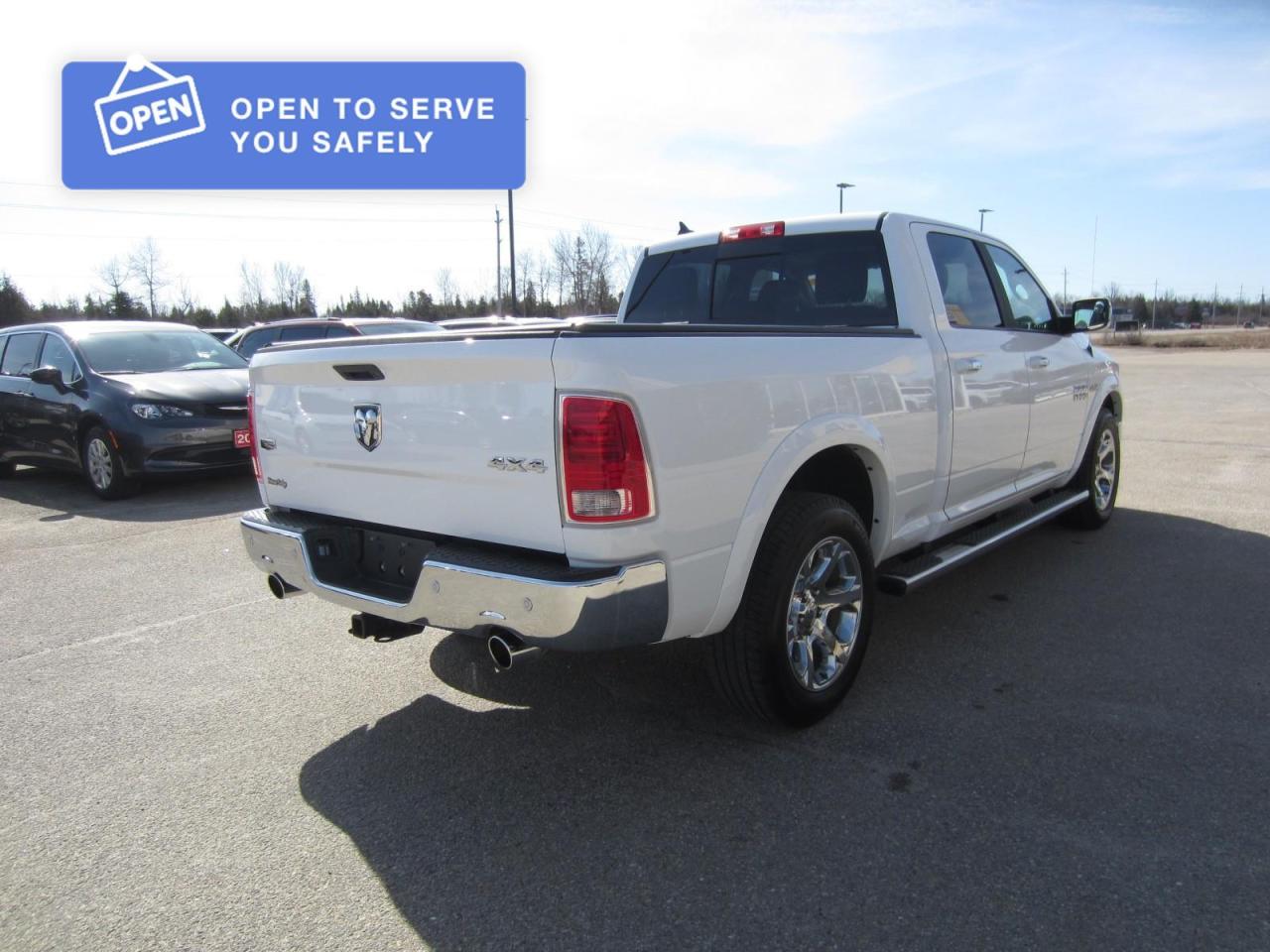 2018 RAM 1500 Laramie Photo3