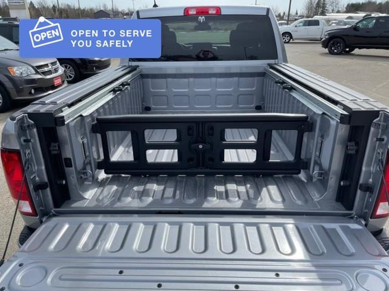 2021 RAM 1500 Classic Tradesman 4WD EXPRESS QUAD WITH RAM BOX Photo