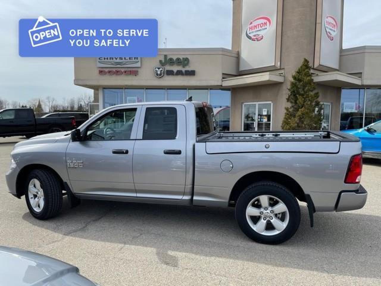 2021 RAM 1500 Classic Tradesman 4WD EXPRESS QUAD WITH RAM BOX Photo