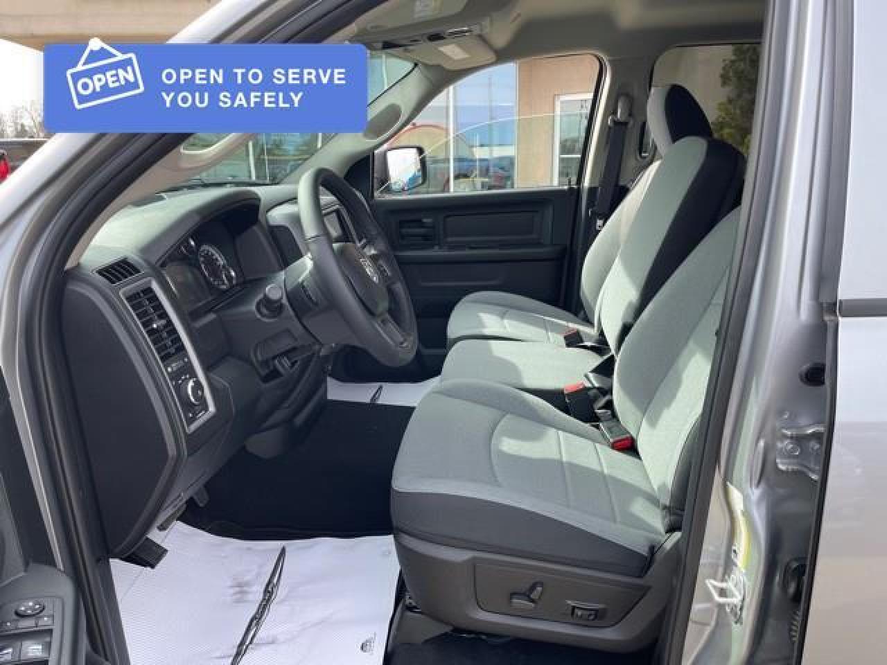 2021 RAM 1500 Classic Tradesman 4WD EXPRESS QUAD WITH RAM BOX Photo