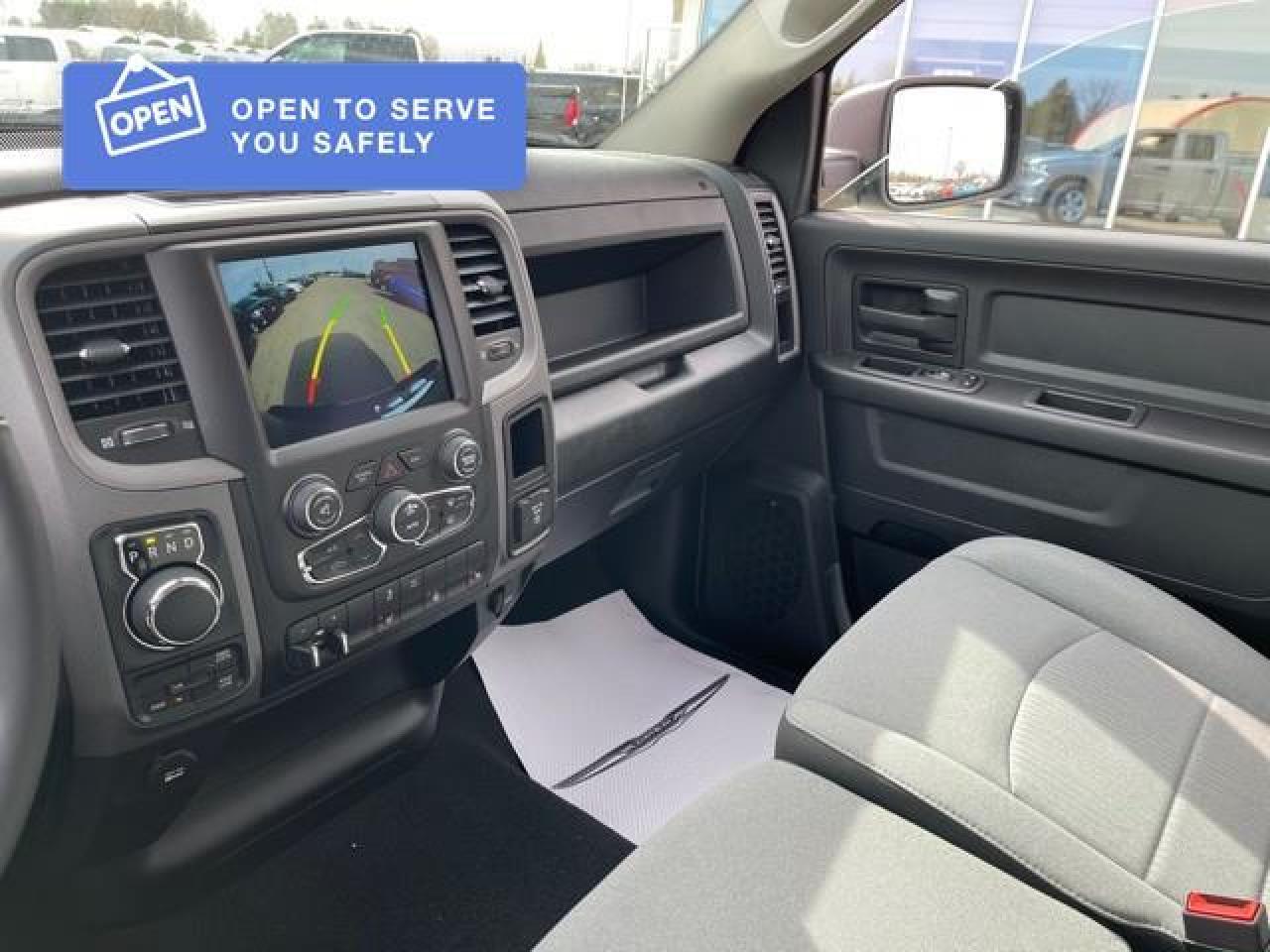 2021 RAM 1500 Classic Tradesman 4WD EXPRESS QUAD WITH RAM BOX Photo