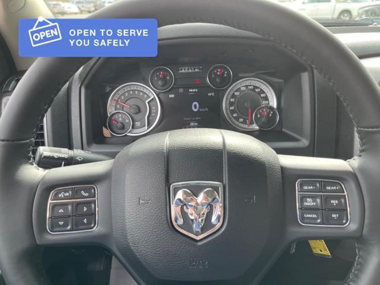 2021 RAM 1500 Classic Tradesman 4WD EXPRESS QUAD WITH RAM BOX Photo