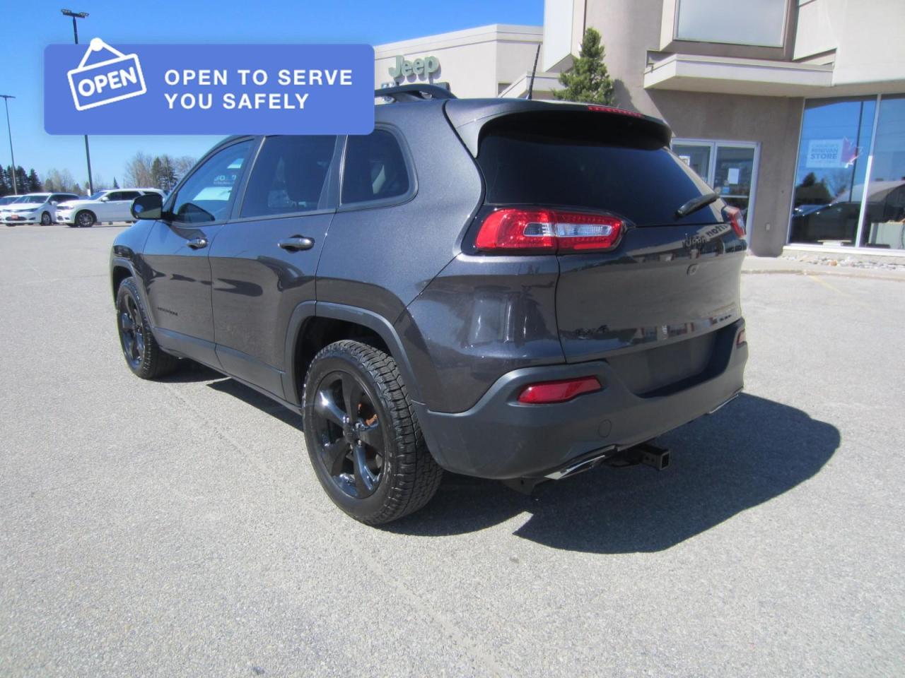 2016 Jeep Cherokee North Photo