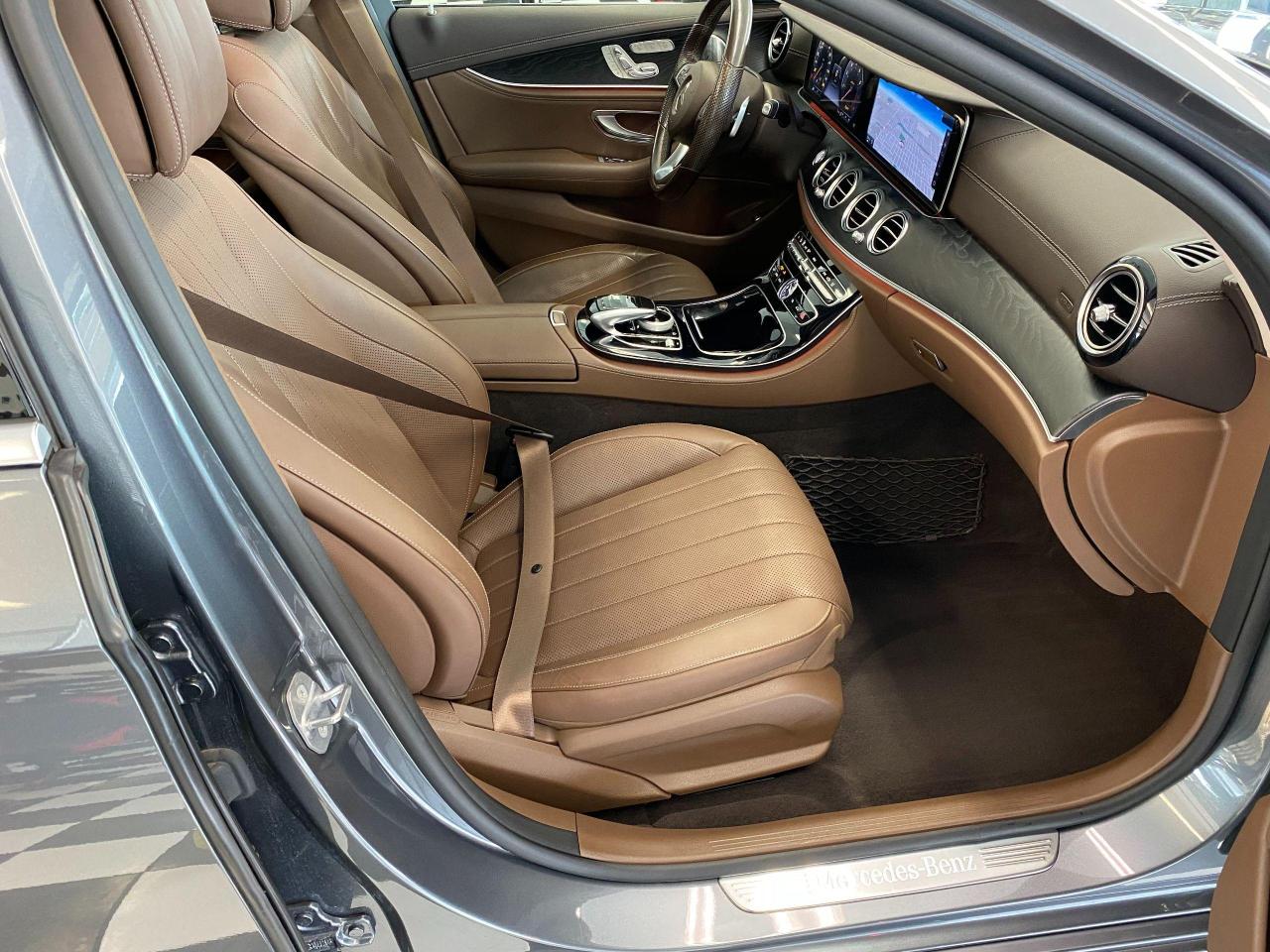 2017 Mercedes-Benz E-Class E400 4MATIC AMG PKG+Massage Seat+ACCIDENT FREE - Photo #24