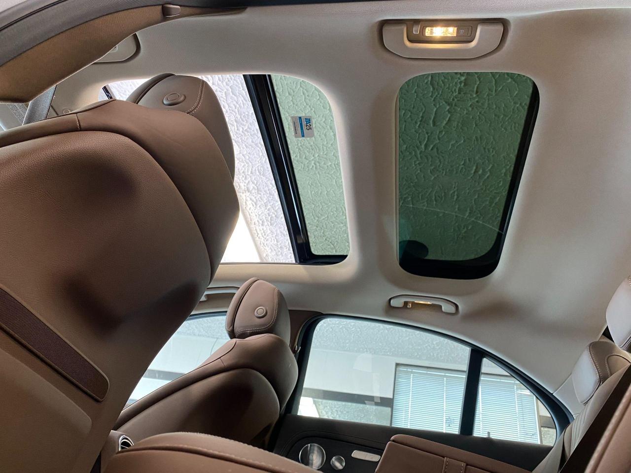 2017 Mercedes-Benz E-Class E400 4MATIC AMG PKG+Massage Seat+ACCIDENT FREE - Photo #30