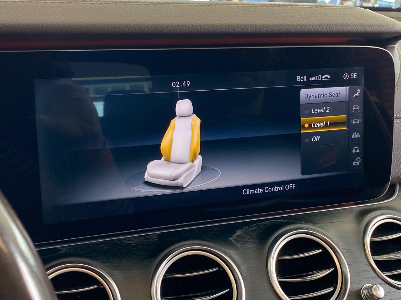 2017 Mercedes-Benz E-Class E400 4MATIC AMG PKG+Massage Seat+ACCIDENT FREE - Photo #37
