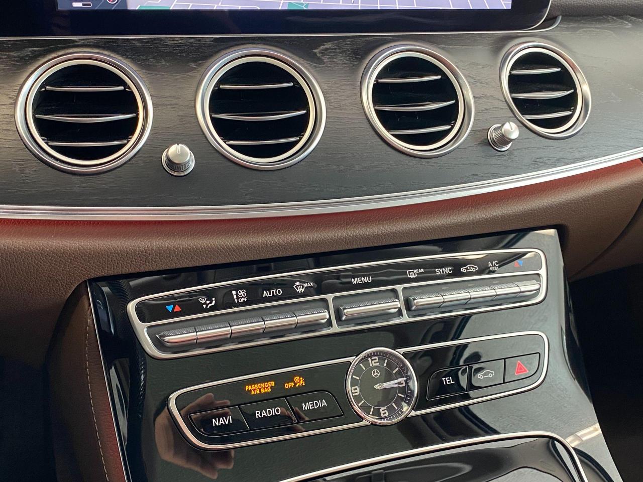 2017 Mercedes-Benz E-Class E400 4MATIC AMG PKG+Massage Seat+ACCIDENT FREE - Photo #46