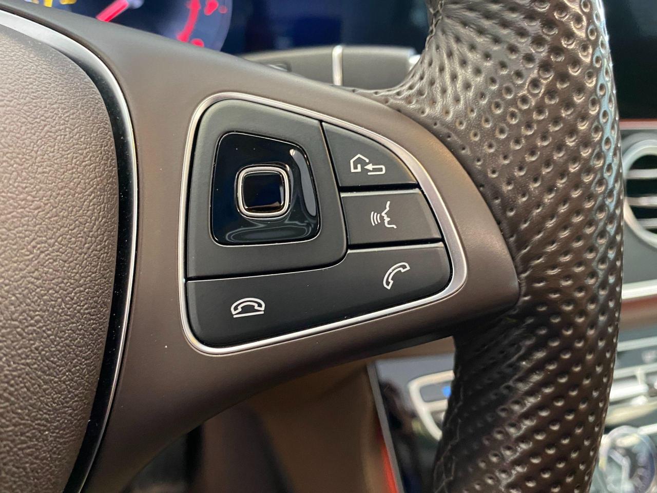 2017 Mercedes-Benz E-Class E400 4MATIC AMG PKG+Massage Seat+ACCIDENT FREE - Photo #62