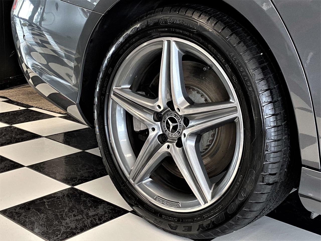 2017 Mercedes-Benz E-Class E400 4MATIC AMG PKG+Massage Seat+ACCIDENT FREE - Photo #73