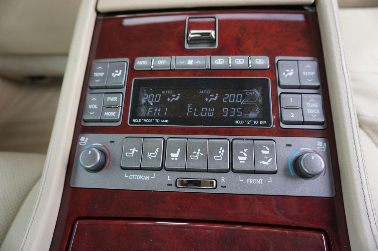 2008 Lexus LS 600H ULTRA RARE / EXECUTIVE PACKAGE / DEALER SERVICED - Photo #28