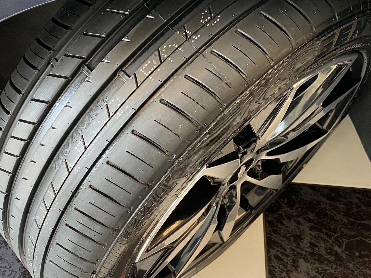 2017 Chevrolet Malibu LT+Roof+Leather+RMT Start+New Tires+ACCIDENT FREE - Photo #12