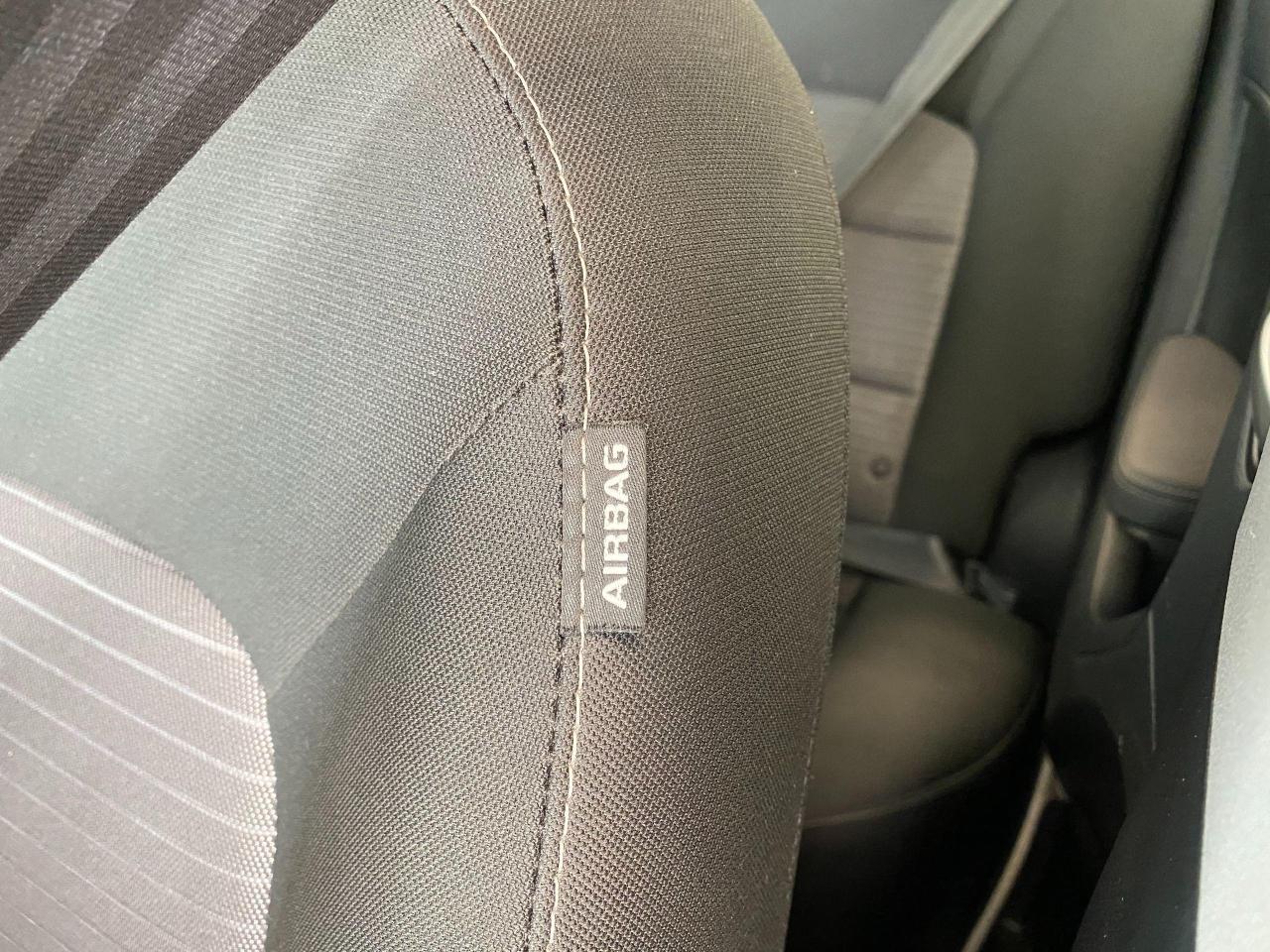 2017 Kia Forte LX+ApplePlay+Camera+New Tires+Brakes+ACCIDENT FREE - Photo #46