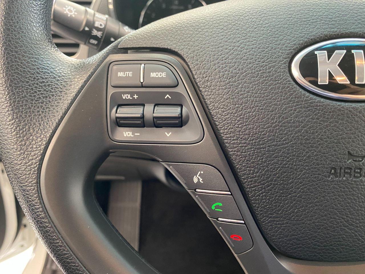 2017 Kia Forte LX+ApplePlay+Camera+New Tires+Brakes+ACCIDENT FREE - Photo #55