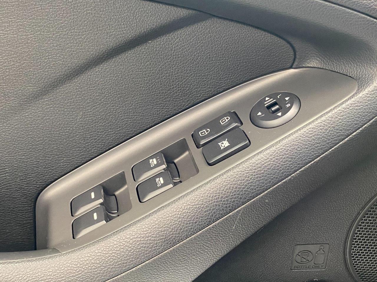 2017 Kia Forte LX+ApplePlay+Camera+New Tires+Brakes+ACCIDENT FREE - Photo #59