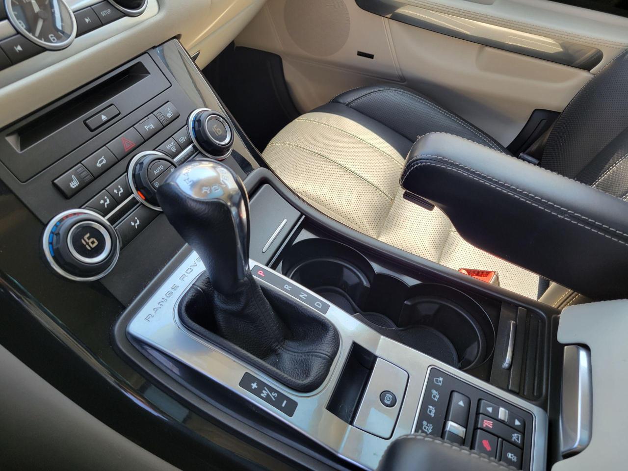 2013 Land Rover Range Rover Sport HSE LUX - Photo #15