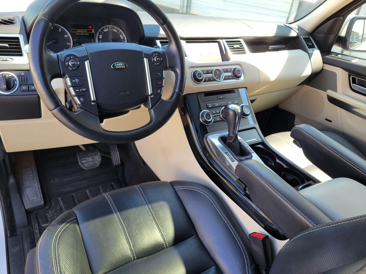 2013 Land Rover Range Rover Sport HSE LUX - Photo #21
