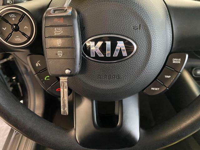 2017 Kia Soul LX+A/C+New Tires+Bluetooth+ACCIDENT FREE Photo14