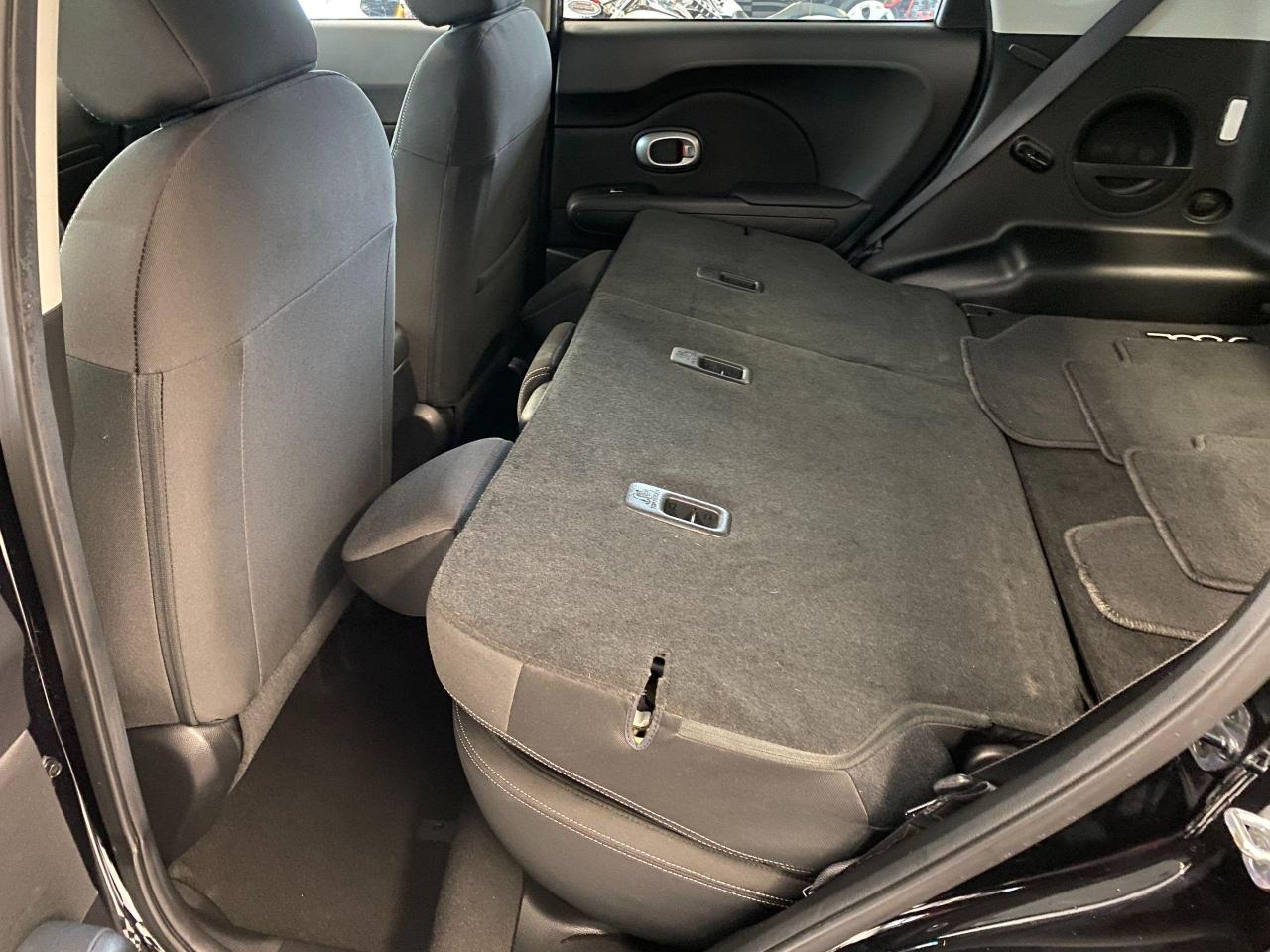 2017 Kia Soul LX+A/C+New Tires+Bluetooth+ACCIDENT FREE Photo87