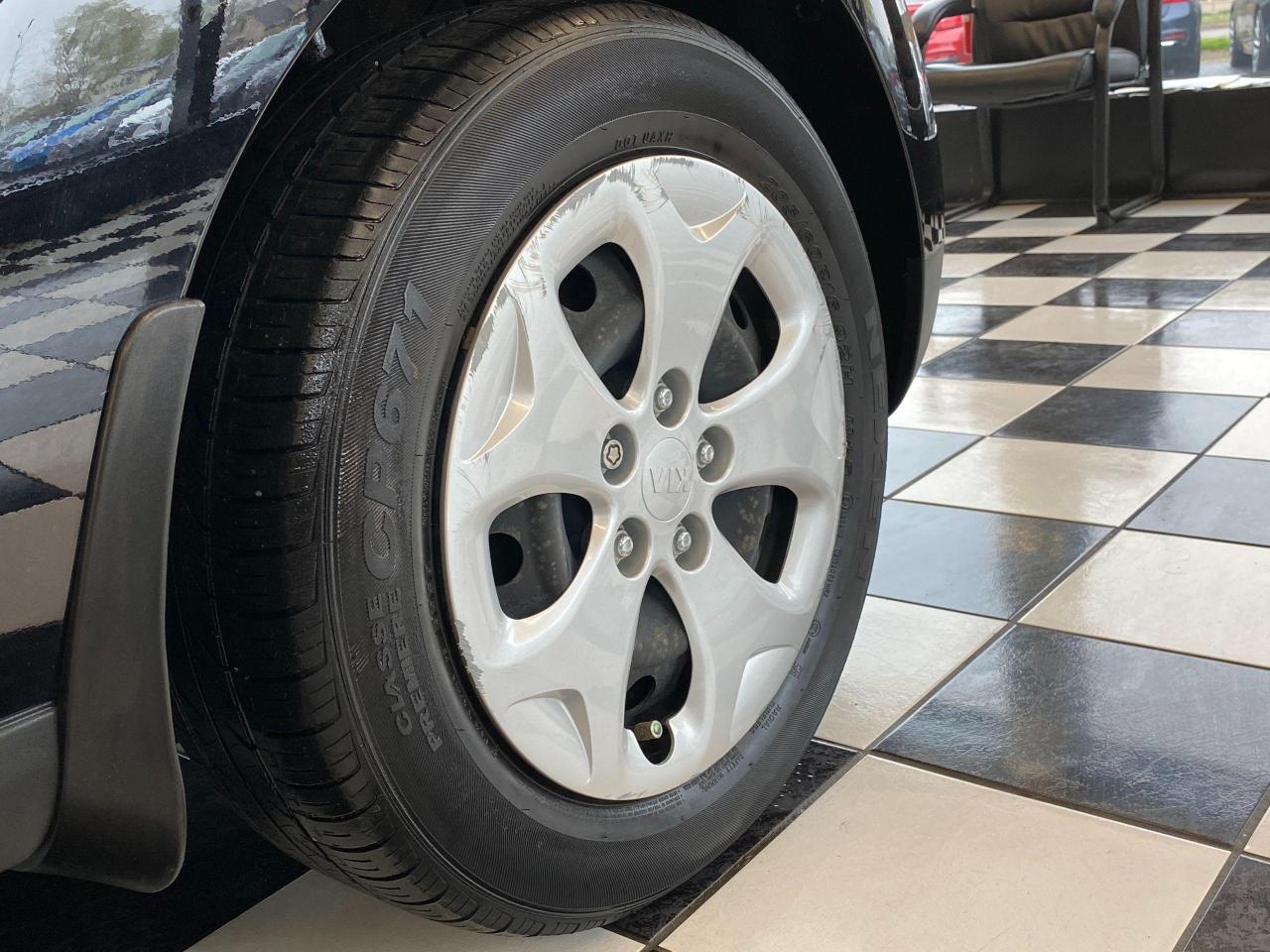 2017 Kia Soul LX+A/C+New Tires+Bluetooth+ACCIDENT FREE - Photo #53