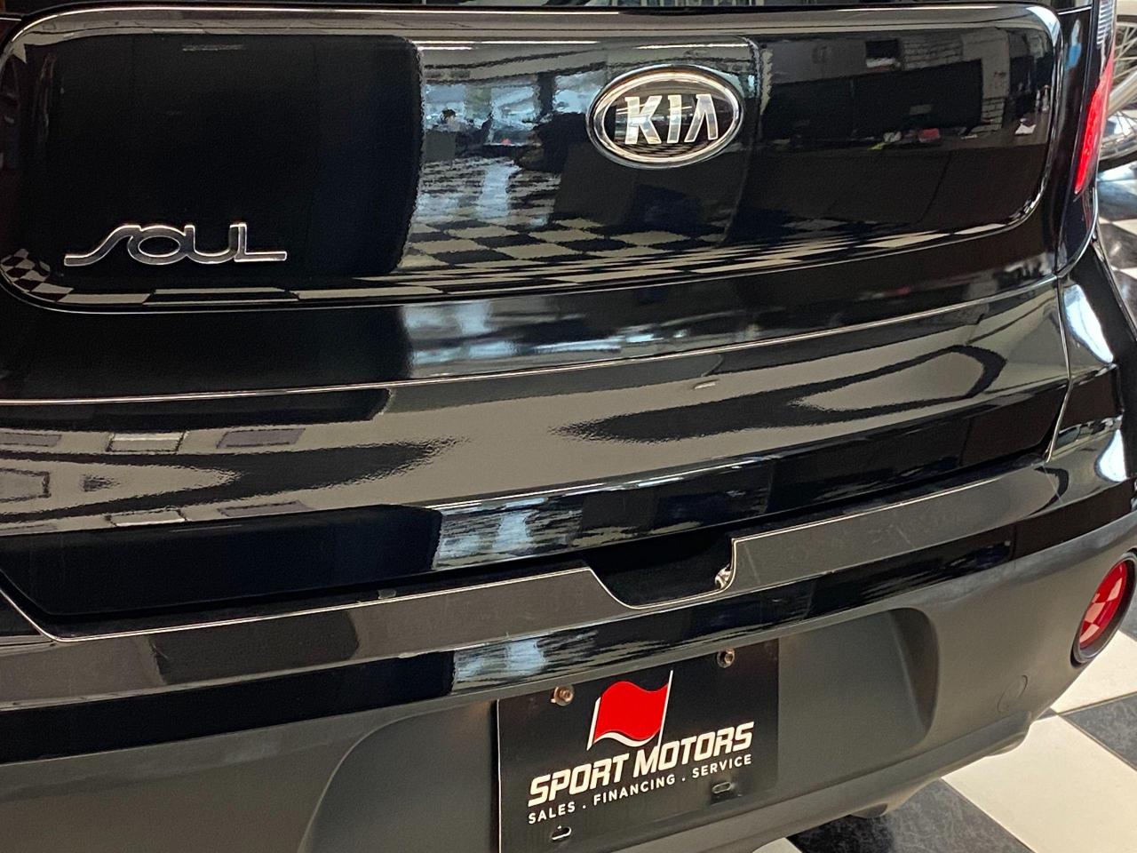 2017 Kia Soul LX+A/C+New Tires+Bluetooth+ACCIDENT FREE Photo124