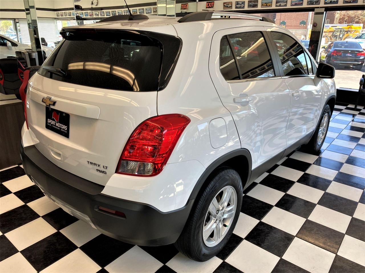 2015 Chevrolet Trax LT AWD+Bluetooth+Cruise+A/C+CLEAN CARFAX - Photo #4