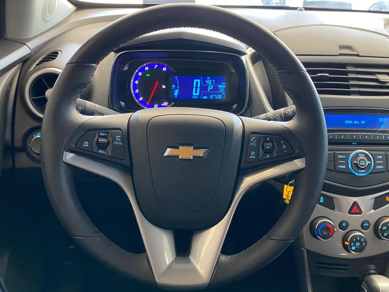 2015 Chevrolet Trax LT AWD+Bluetooth+Cruise+A/C+CLEAN CARFAX - Photo #9