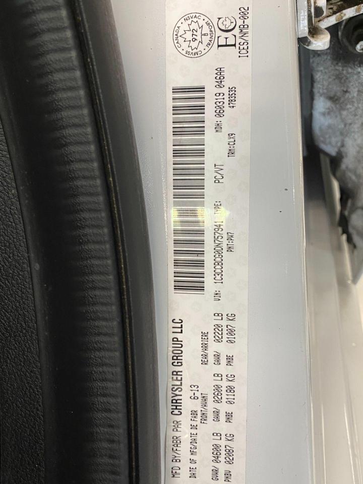 2013 Chrysler 200 Limited 3.6L V6+New Tires+Brakes+Leather+Roof+ - Photo #40