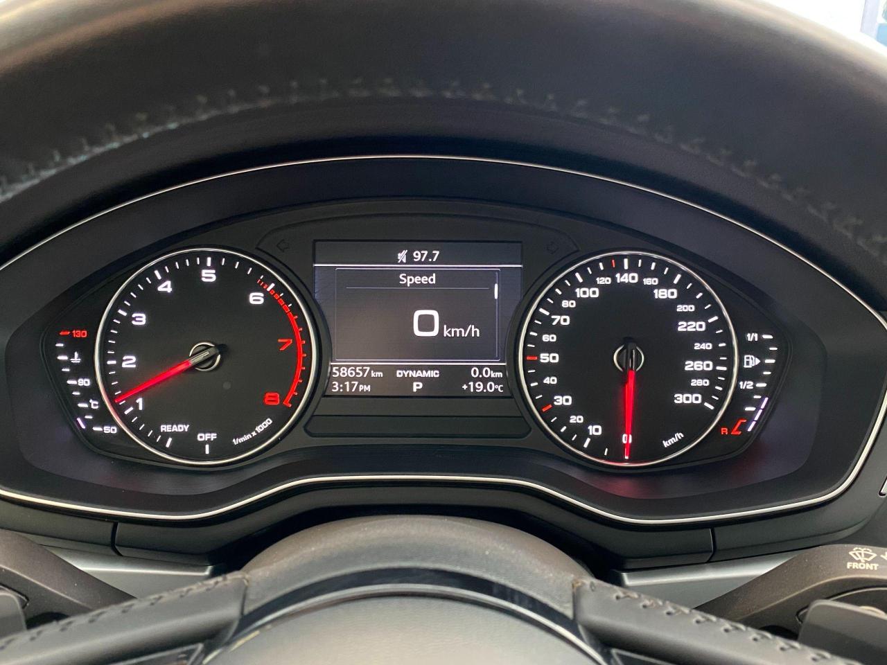2017 Audi A4 Quattro AWD+New Tires+Sensors+Roof+CLEAN CARFAX - Photo #16