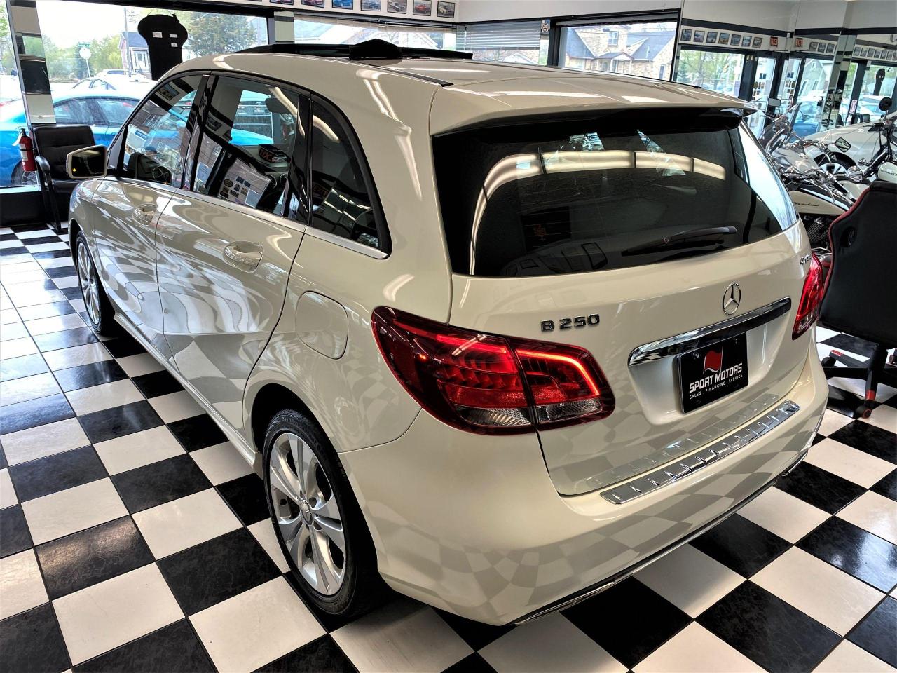 2017 Mercedes-Benz B-Class B250 4MATIC+PWR Seat+ApplePlay+Camera+CLEAN CARFAX - Photo #2