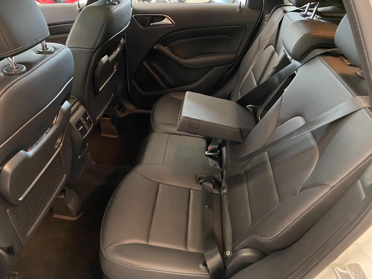 2017 Mercedes-Benz B-Class B250 4MATIC+PWR Seat+ApplePlay+Camera+CLEAN CARFAX - Photo #22