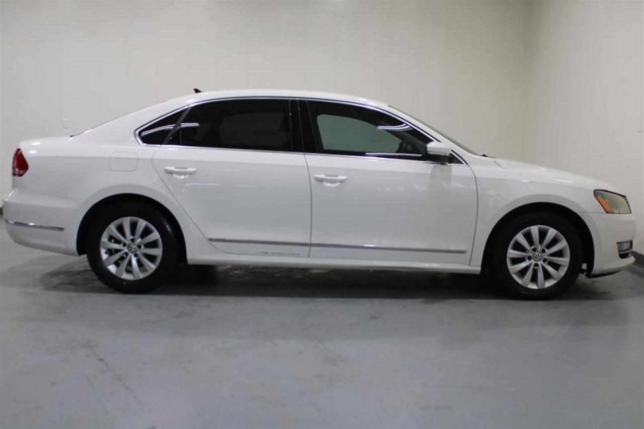 Used 2015 Volkswagen Passat Trendline 2.0 TDI 6sp DSG at w/ Tip for sale in Cambridge, ON