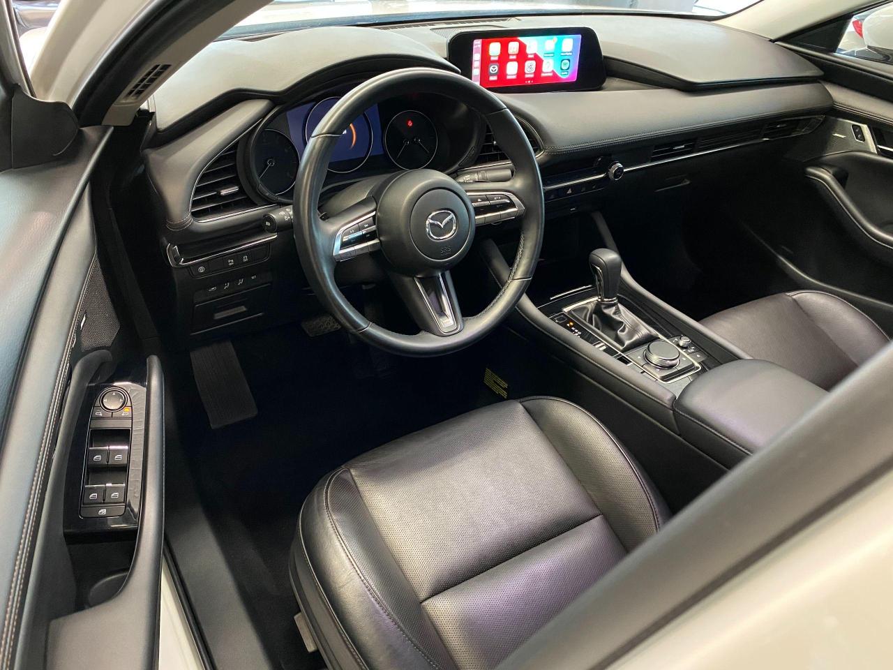 2019 Mazda MAZDA3 GT AWD+Roof+ApplePlay+HUD+BlindSpot+CLEAN CARFAX - Photo #18