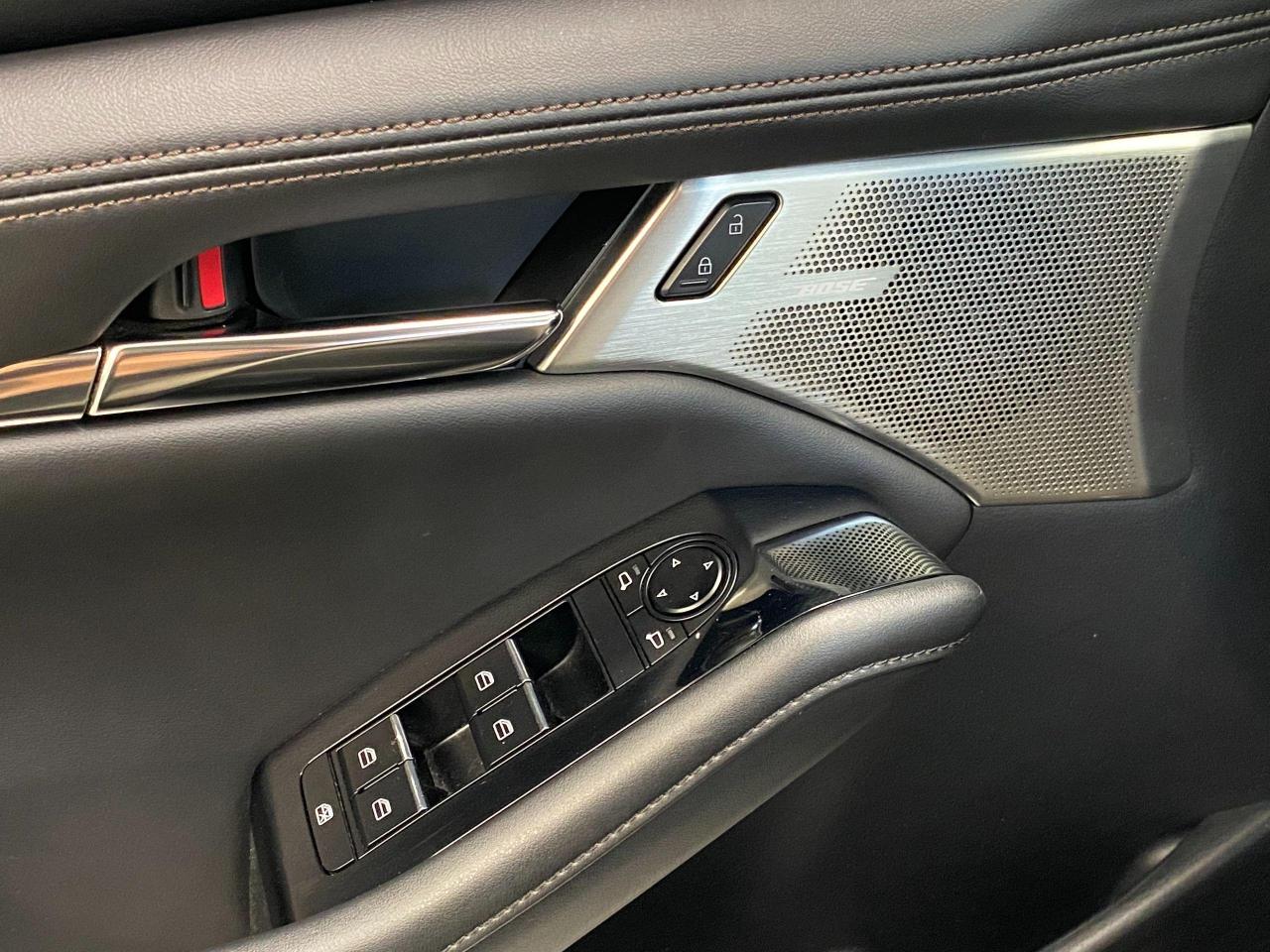 2019 Mazda MAZDA3 GT AWD+Roof+ApplePlay+HUD+BlindSpot+CLEAN CARFAX - Photo #57