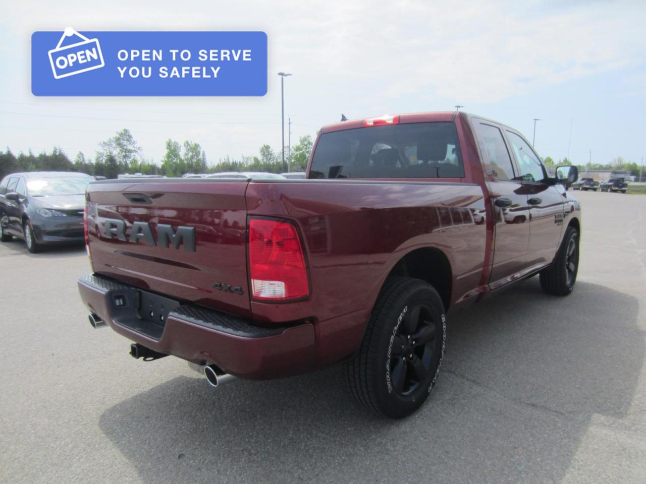 2021 RAM 1500 Classic Tradesman Photo3
