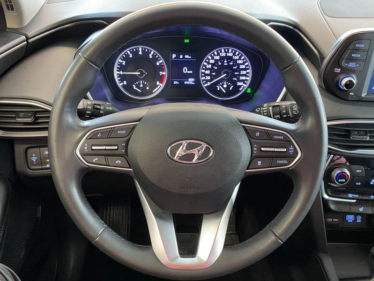 2019 Hyundai Santa Fe Preferred AWD+ApplePlay+BlindSpot+CLEAN CARFAX - Photo #9
