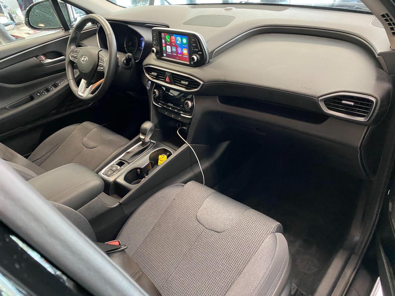 2019 Hyundai Santa Fe Preferred AWD+ApplePlay+BlindSpot+CLEAN CARFAX - Photo #20