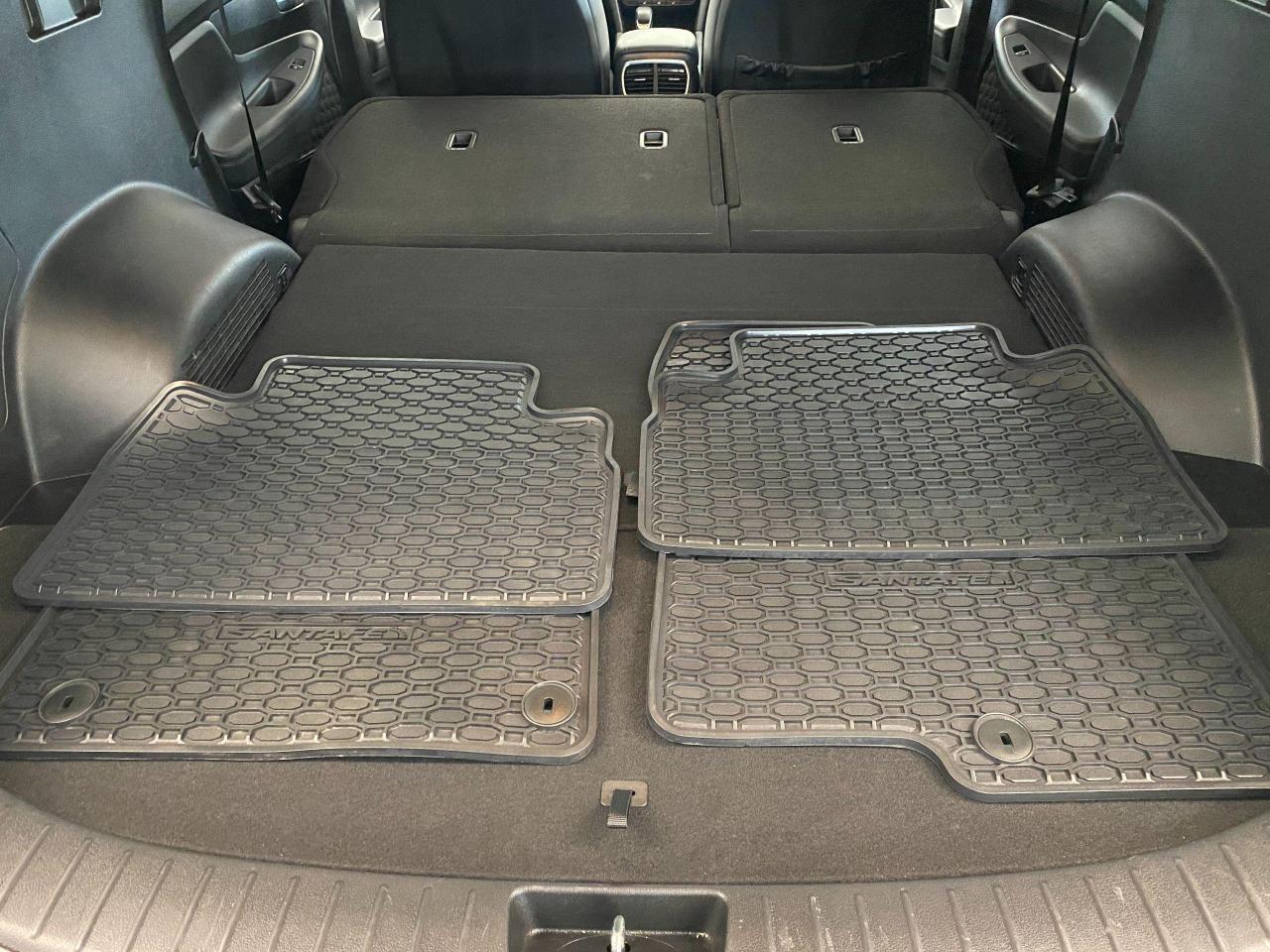2019 Hyundai Santa Fe Preferred AWD+ApplePlay+BlindSpot+CLEAN CARFAX - Photo #26