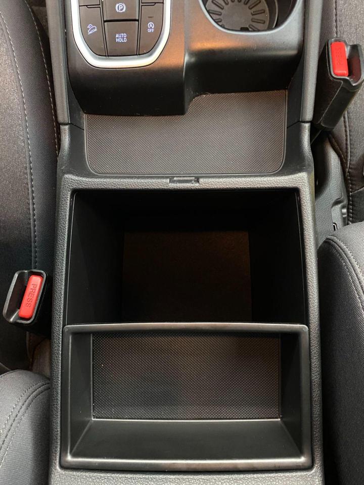 2019 Hyundai Santa Fe Preferred AWD+ApplePlay+BlindSpot+CLEAN CARFAX - Photo #52