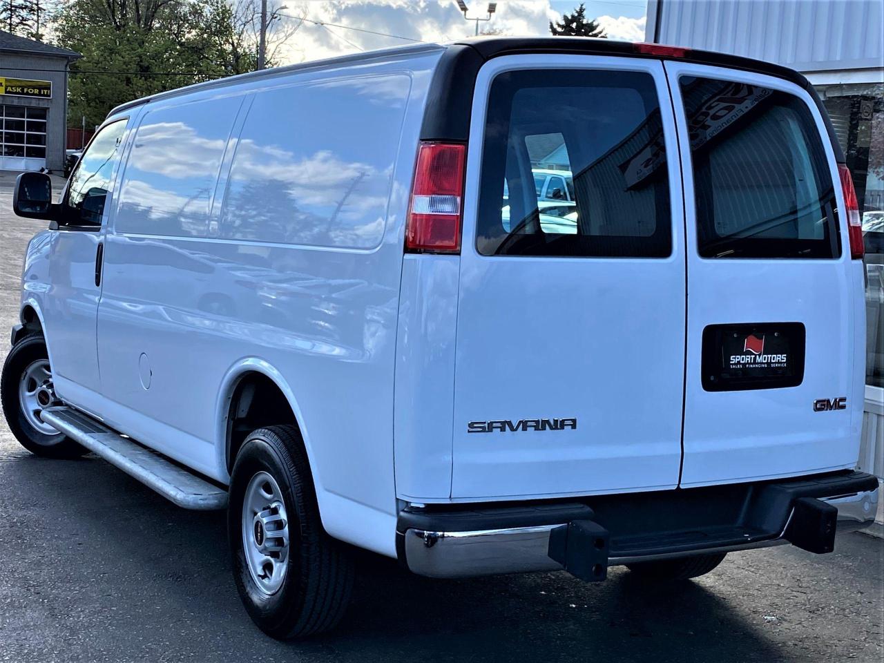 2019 GMC Savana 2500 Cargo 6.0L V8+Camera+CLEAN CARFAX - Photo #12