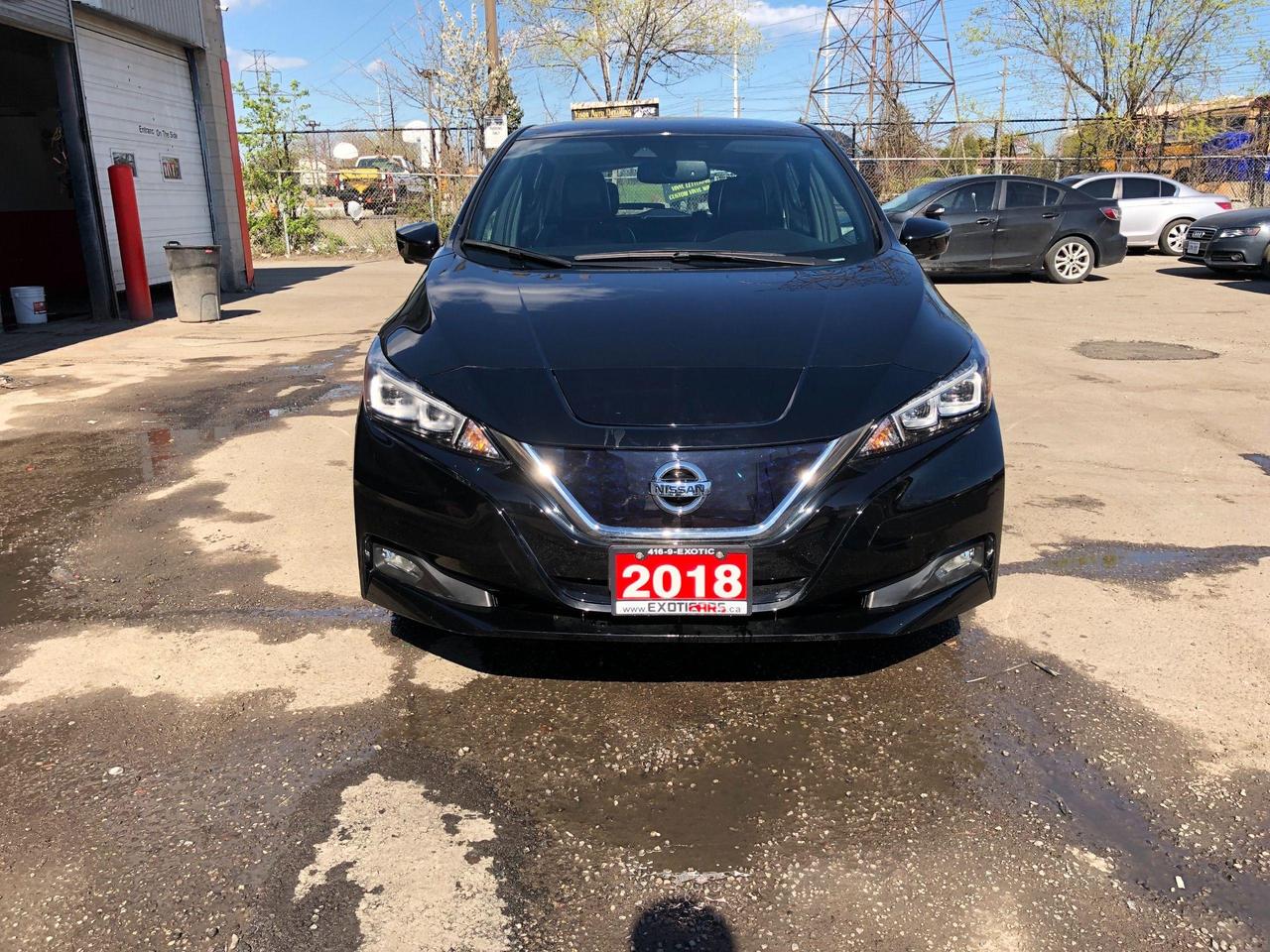 2018 Nissan Leaf Top of the Line SL • Low Mileage • No Accidents! Photo