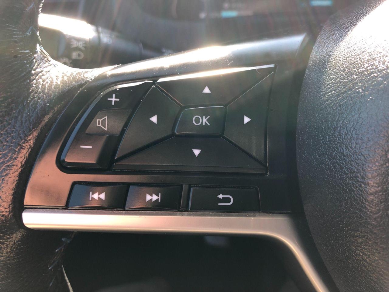 2018 Nissan Leaf Top of the Line SL • Low Mileage • No Accidents! Photo