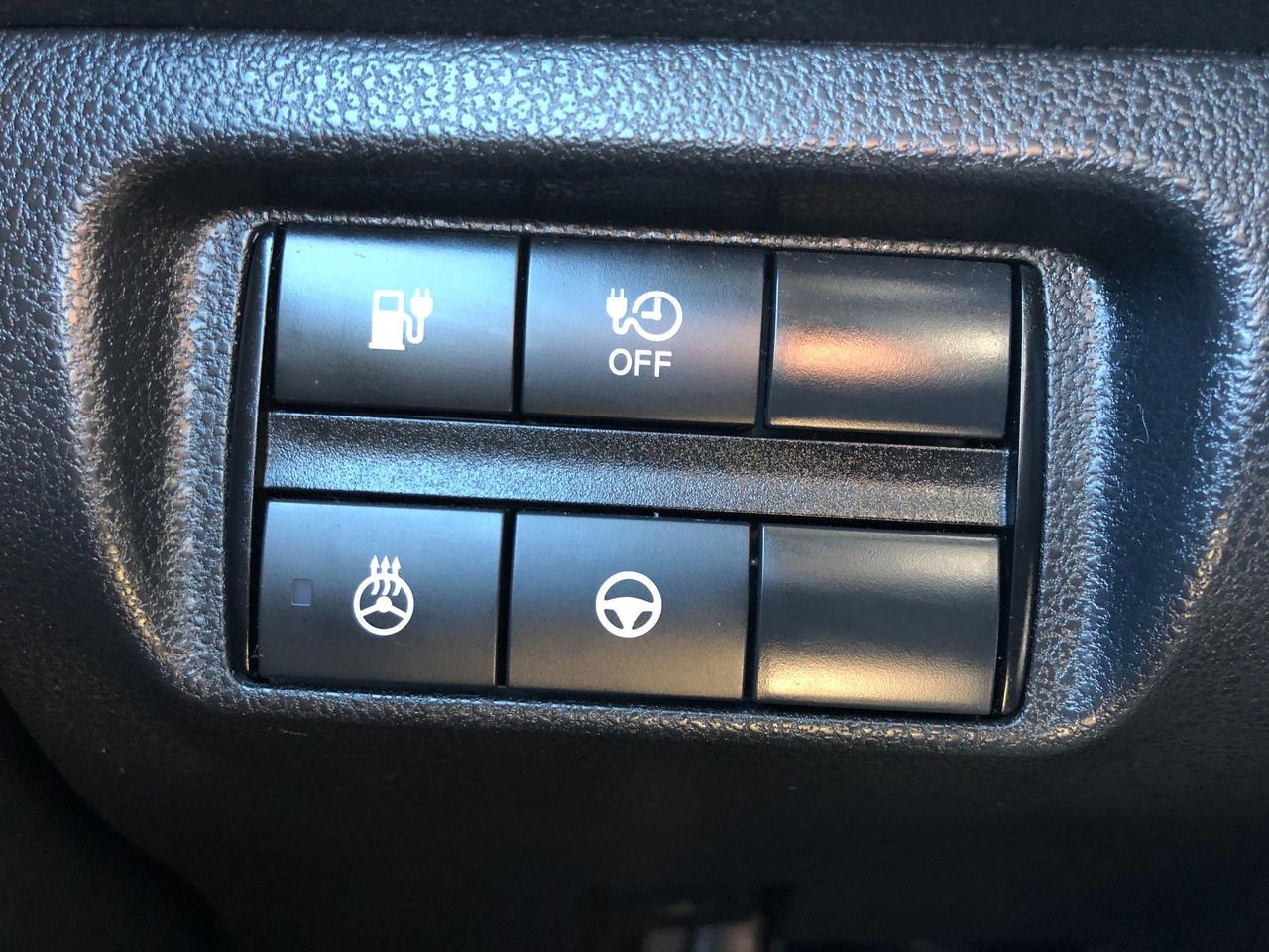 2018 Nissan Leaf Top of the Line SL • Low Mileage • No Accidents! Photo